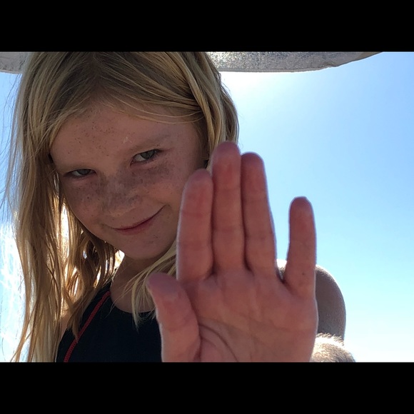 Meet your Posher, Shelley - Picture 5 of 5